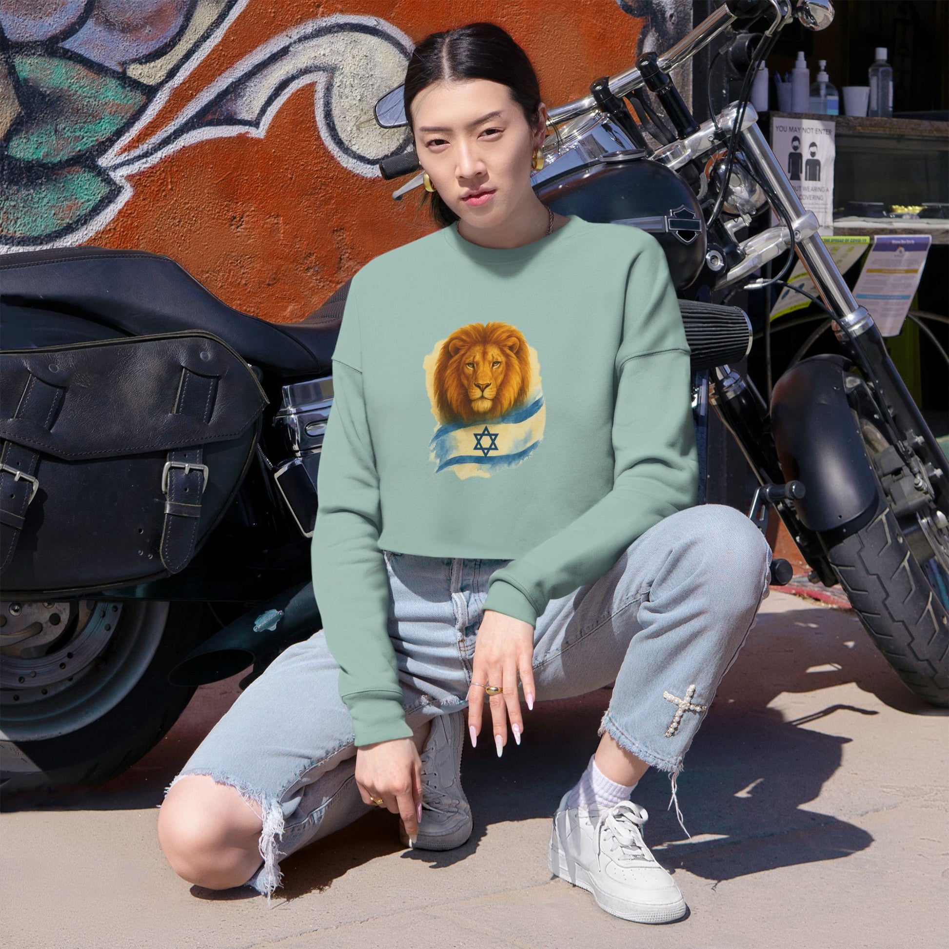 Lion Of Israel Women's Cropped Sweatshirt - American Zionist
