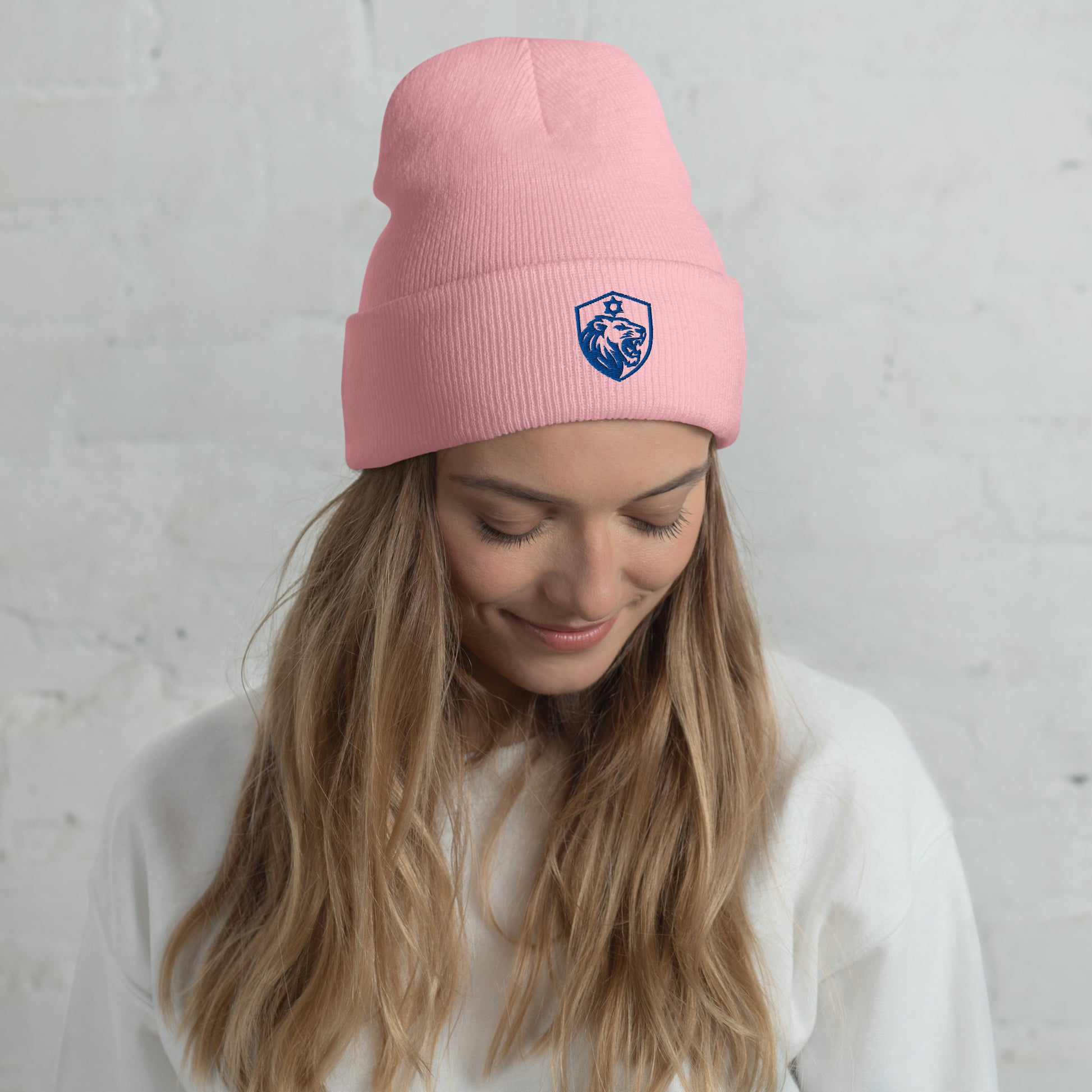 Lion Shield Of Israel Cuffed Beanie - American Zionist