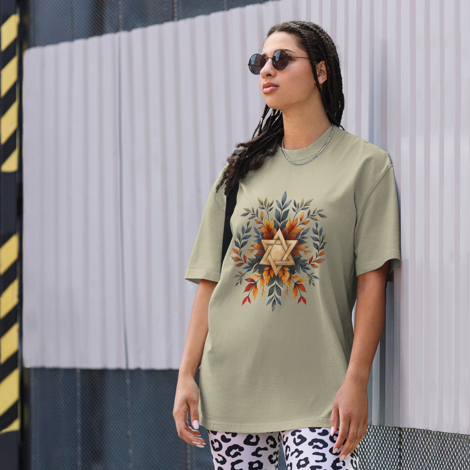 Star of David Wreath Oversized Faded T-Shirt - American Zionist
